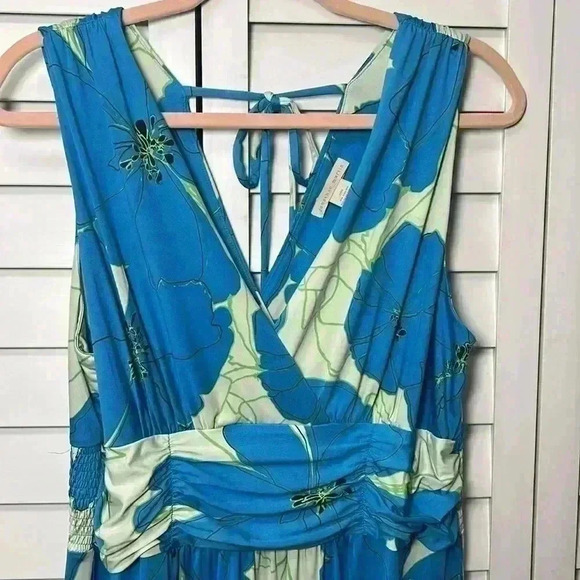 Jonathan Martin Sleeveless V-Neck Stretch Maxi Dress Size 14 - Picture 3 of 9